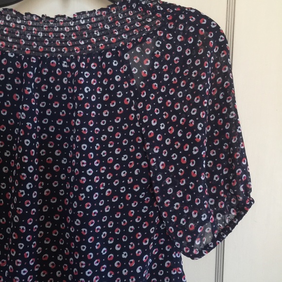 Printed Ann Taylor Top - Picture 2 of 5